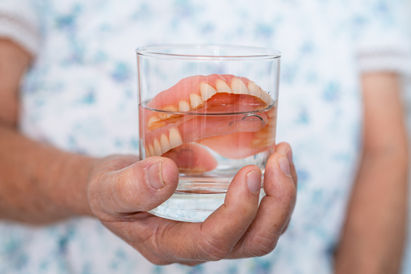 Adjusting To New Dentures: What Types Of Material Is Used In Dentures?
