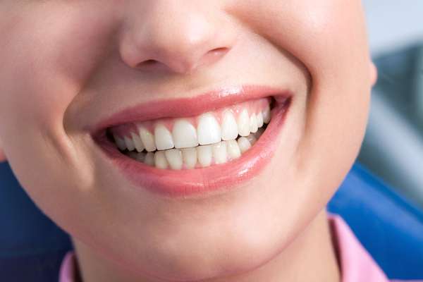A General Dentist Discusses the Benefits of Tooth Straightening from Salud Dental Group in Albuquerque, NM
